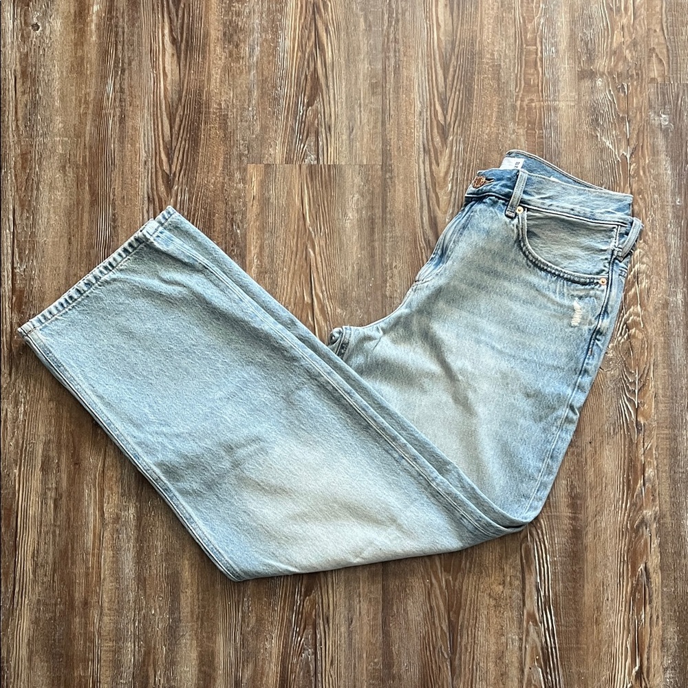 Garage Light Wash Distressed Low Rise Baggy Wide Leg Jeans